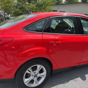FORD FOCUS SE - 9