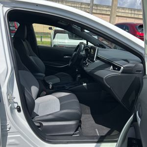 صورة مصغرة 33 لـ 2025 Toyota COROLLA HATCHBACK XSE