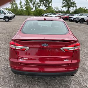 FORD FUSION SE - 7