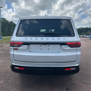 JEEP WAGONEER L SERIES III - 7