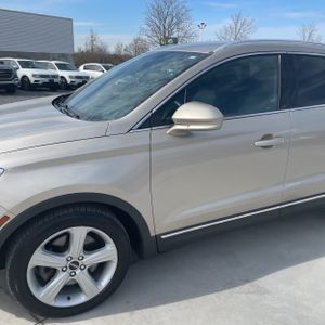 LINCOLN MKC BASE - 2