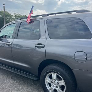 2015 Toyota SEQUOIA SR5 照片 6