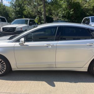 FORD FUSION TITANIUM - 4