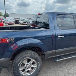 صورة 9 لـ 2016 FORD F-150 XLT