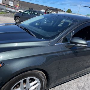 FORD FUSION SE - 2