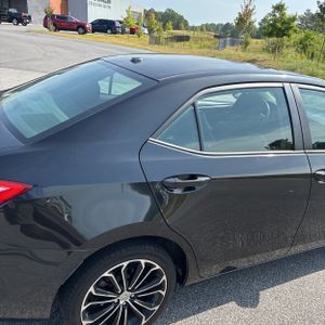 2015 Toyota COROLLA S PLUS — фото 9