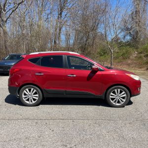 HYUNDAI TUCSON LIMITED - 10