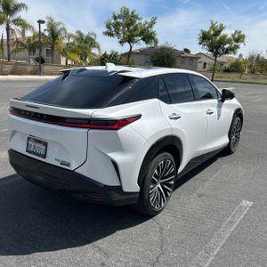 LEXUS RZ 450E PREMIUM - 8