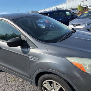 2014 FORD ESCAPE S 照片 11