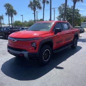 CHEVROLET SILVERADO EV TRAIL BOSS - 1