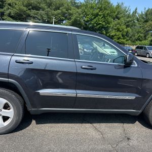 2012 JEEP GRAND CHEROKEE LAREDO — миниатюра 11