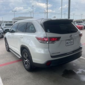 صورة 5 لـ 2016 Toyota HIGHLANDER XLE