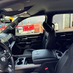 2023 RAM 1500 LARAMIE thumbnail 31