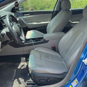 2018 Hyundai SONATA LIMITED — миниатюра 32