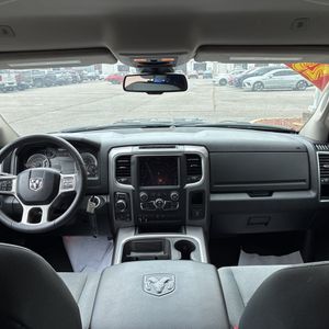 2023 RAM 1500 CLASSIC SLT — миниатюра 34