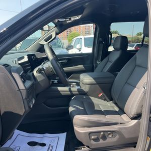 صورة مصغرة 32 لـ 2026 Chevrolet TAHOE Z71