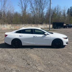 CHEVROLET MALIBU 1LT - 10