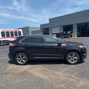 FORD EDGE SEL - 10