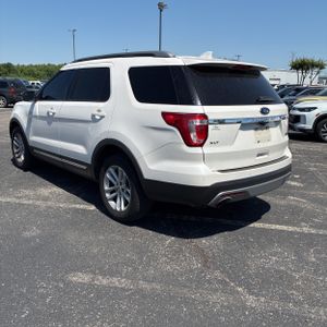 FORD EXPLORER XLT - 5
