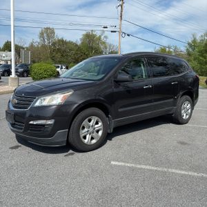CHEVROLET TRAVERSE LS - 1