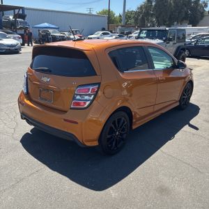 2017 Chevrolet SONIC LT AUTO 照片 8