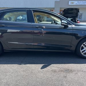 2013 FORD FUSION SE 缩略图 11