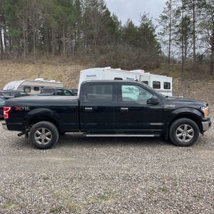 FORD F-150 XLT - 10