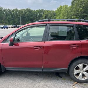 صورة 4 لـ 2015 Subaru FORESTER 2.5I PREMIUM