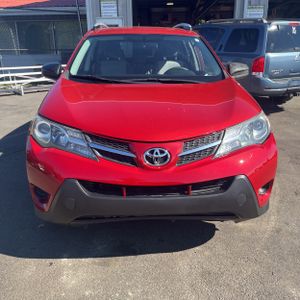 2015 Toyota RAV4 LE 照片 14