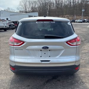 FORD ESCAPE S - 7