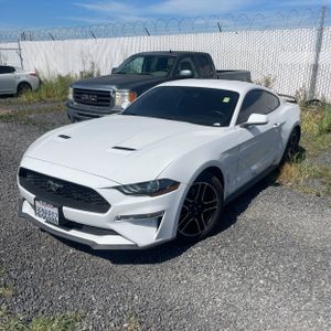 FORD MUSTANG ECOBOOST - 1