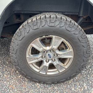 2015 FORD F-150 XLT 缩略图 18