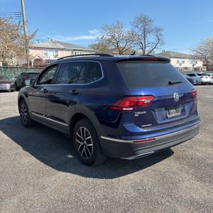 VOLKSWAGEN TIGUAN SE 4MOTION - 6