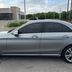 MERCEDES-BENZ C-CLASS - 4