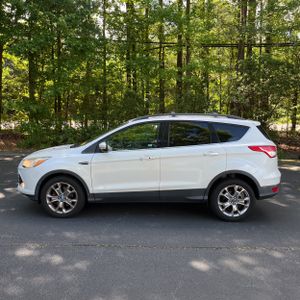 FORD ESCAPE SEL - 3