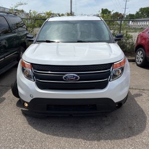 FORD EXPLORER XLT - 10