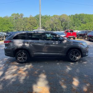 TOYOTA HIGHLANDER - 10