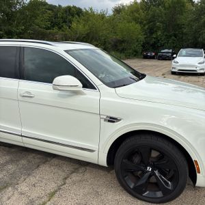2017 Bentley BENTAYGA BASE — фото 13