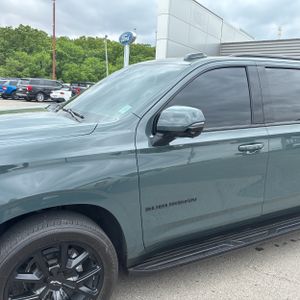 CHEVROLET SUBURBAN RST - 2