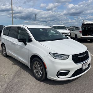 2025 Chrysler PACIFICA SELECT 缩略图 12