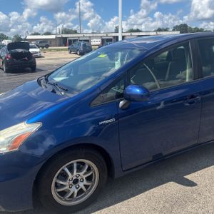 2012 Toyota PRIUS V TWO 照片 2