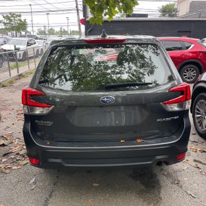 صورة 7 لـ 2023 Subaru FORESTER BASE