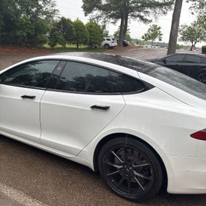 TESLA MODEL S PLAID - 6