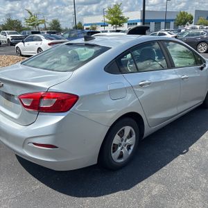 2018 Chevrolet CRUZE LS AUTO — фото 9