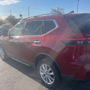 NISSAN ROGUE SV - 6