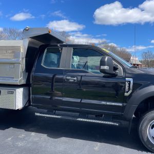 FORD F-550 CHASSIS XL - 10