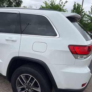 JEEP GRAND CHEROKEE LAREDO E - 6