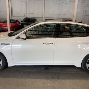 KIA OPTIMA S - 4