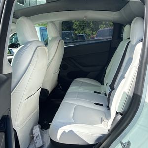 2022 Tesla MODEL Y LONG RANGE 缩略图 34