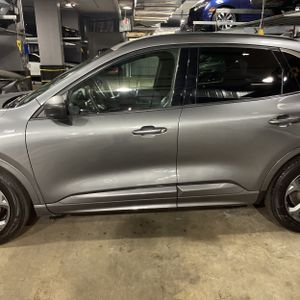 FORD ESCAPE ST-LINE - 4